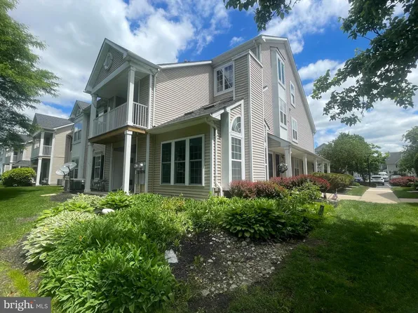 3603 Saxony Dr, Mount Laurel, NJ 08054