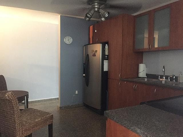 2nd image of E9 Calle Huelva