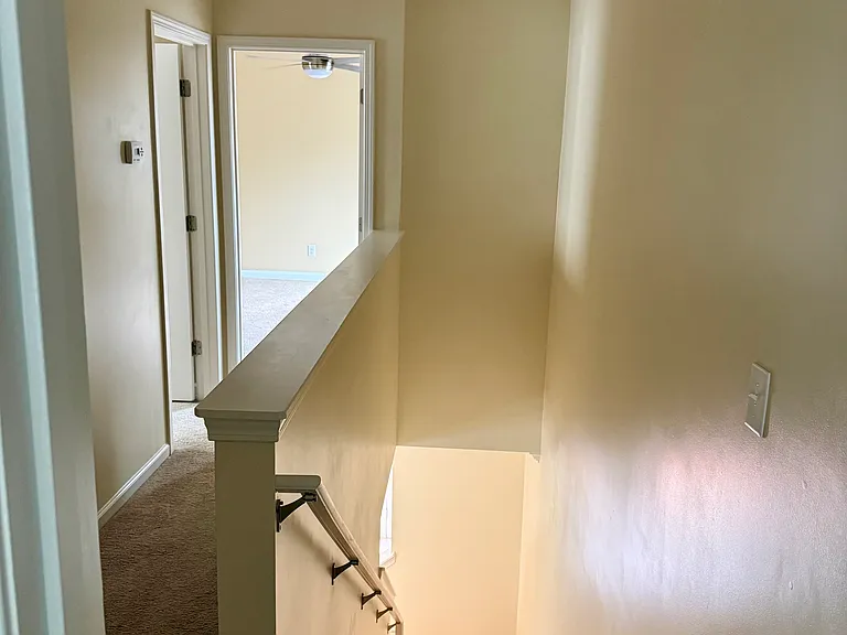 7007 McLothian Ln — Photo 48