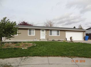 1642 Garnet Dr, Pocatello, ID 83202