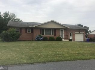 1270 2nd Ave, Chambersburg, PA