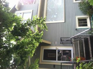 7332 16th Ave NE, Seattle, WA 98115