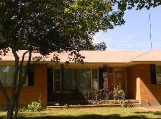 1819 S 10th St, Burlington, IA 52601