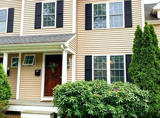 257 Stone St, Walpole, MA 02081