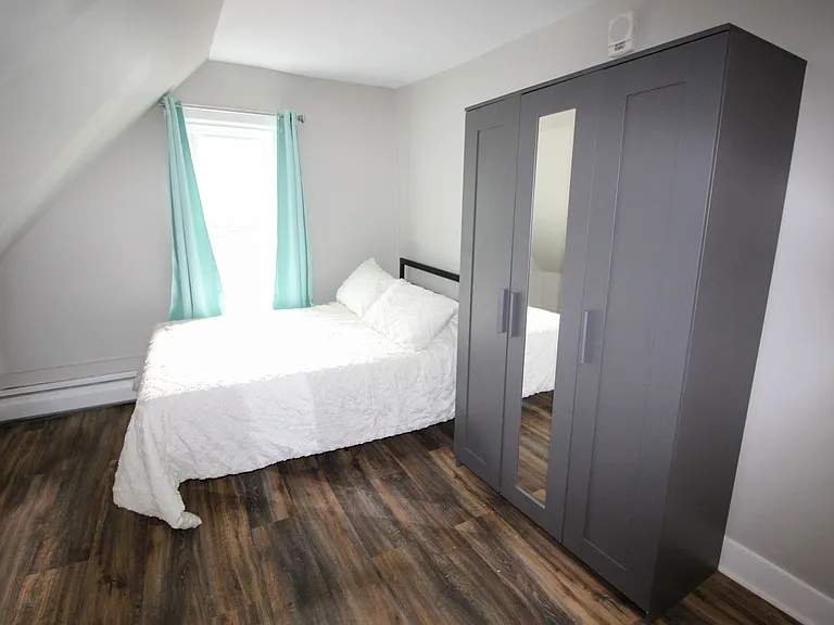 522 Stewart Ave — Photo 173