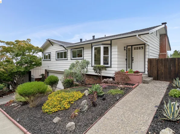 201 Crestmont Dr, Oakland, CA 94619