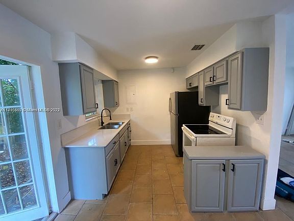 2nd image of 1016 NW 10th Ter