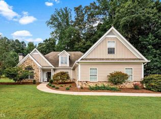 131 Alex Ct, Hoschton, GA 30548