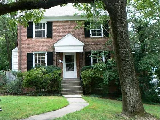 5274 Watson St NW photo 1