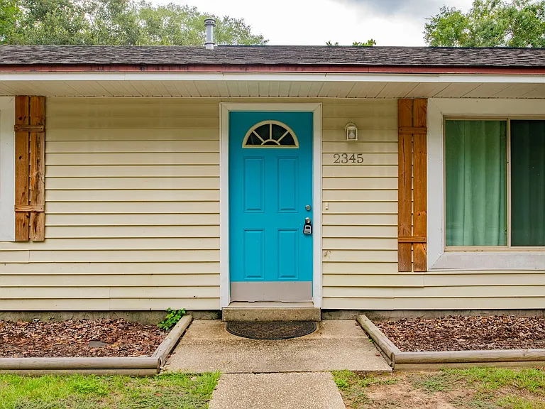 2345 Langston St — Photo 1