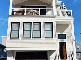 234 N 6th St, Surf City, NJ 08008
