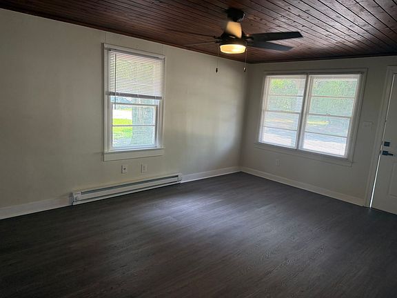 5th image of 407 Lane St SE