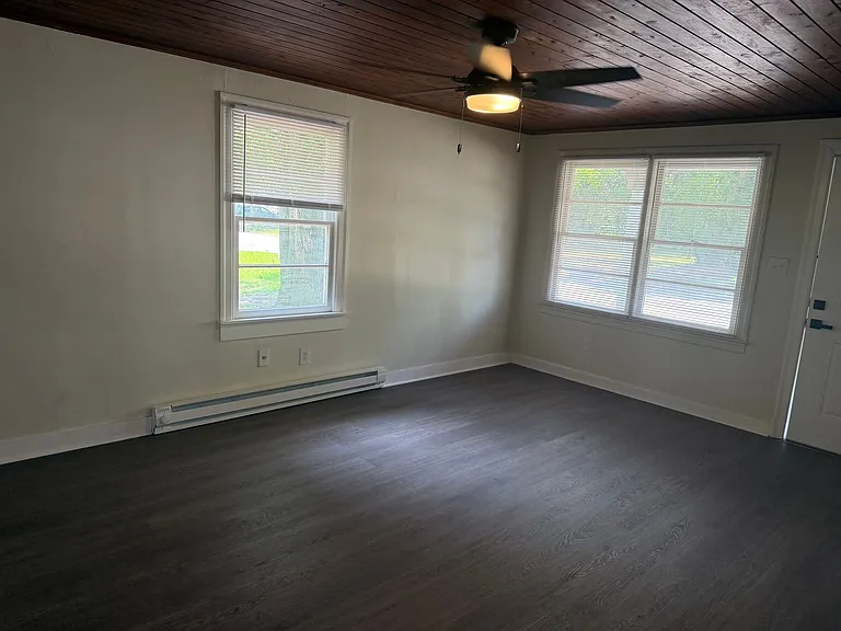 407 Lane St SE — Photo 5