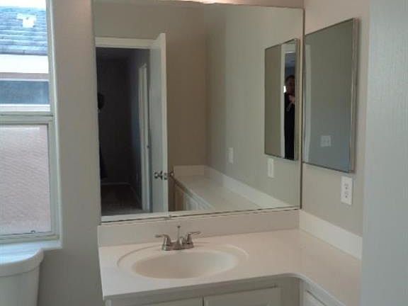 4th image of 4634 Erin Glen St