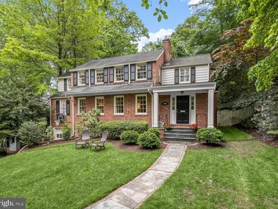 5903 Ramsgate Rd, Bethesda, MD, 20816