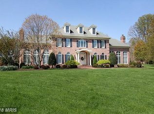 1404 Crest Way Ct, Fallston, MD 21047