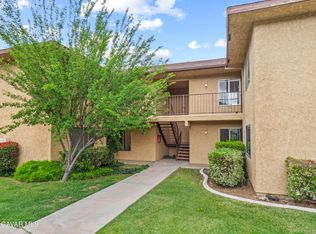 42841 15th St W Unit 8, Lancaster, CA 93534