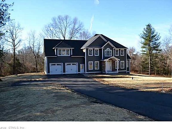 2nd image of 7 Clydesdale Cir