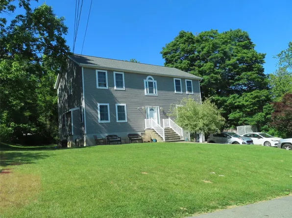 33 Cumberland Road, Fishkill, NY 12524