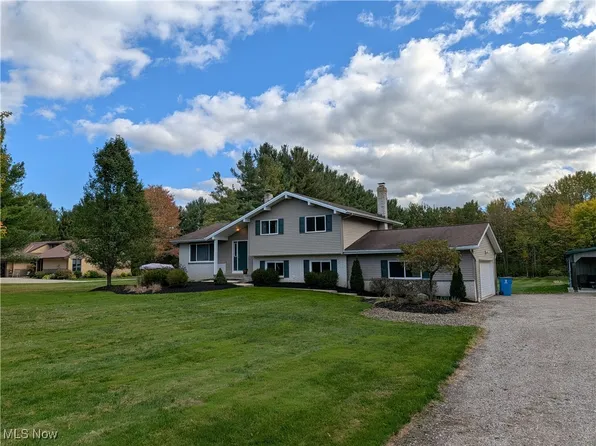 11445 Hosford Rd, Chardon, OH 44024