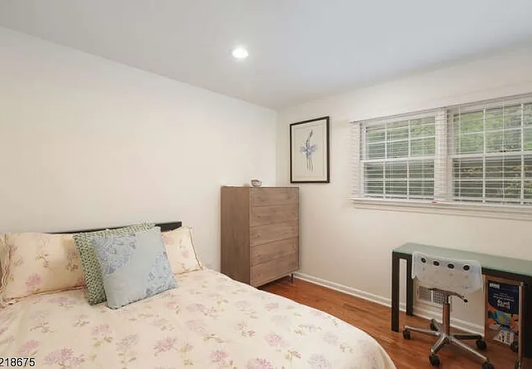 18 Skyline Dr — Photo 24