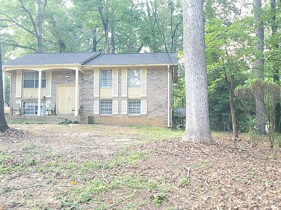 3rd image of 3095 Fern Valley Dr SW