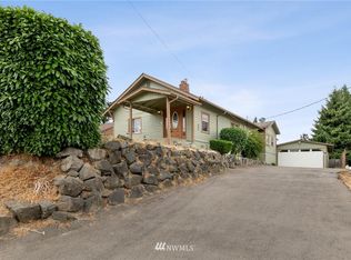 304 SW 136th St, Burien, WA 98166