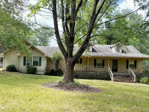 57 Rohlman Ln, Morrilton, AR 72110