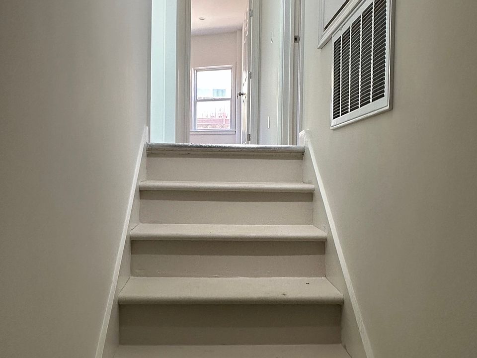 1st image of 47 E Moltke St #D