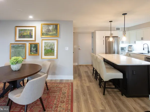 11309 Valley Forge Cir #1309, King Of Prussia, PA 19406