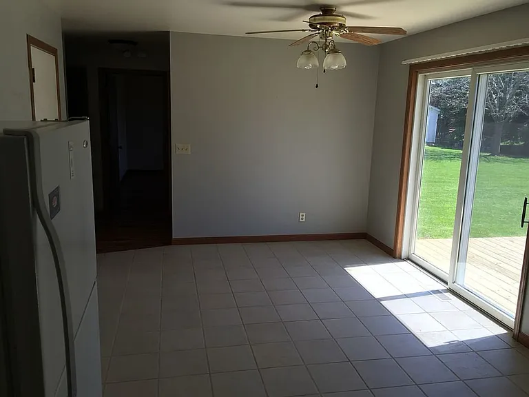 4413 Menasha Ave #4413 — Photo 13