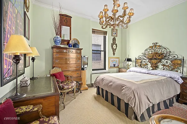 Sold by Corcoran | media 3