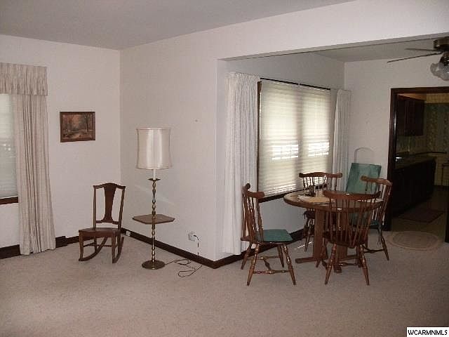 1st image of 609 N 4th St