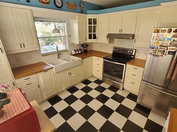 4th image of 3424 Idlegrove Ct