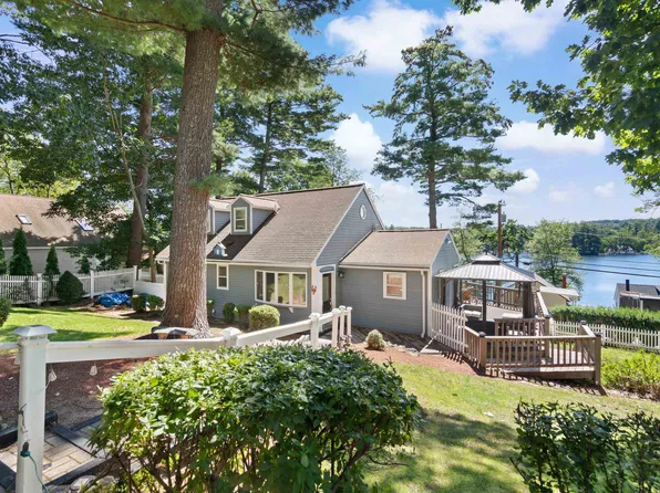 2 Fox Street, Windham, NH 03087