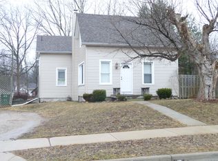 316 S 1st St, Brighton, MI 48116