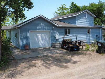 35 E Sandy Ridge Rd, Columbus, NE, 68601