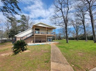 12070 Old County Rd #3, Willis, TX 77378