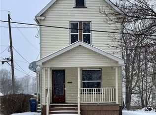 1018 N State St, Girard, OH