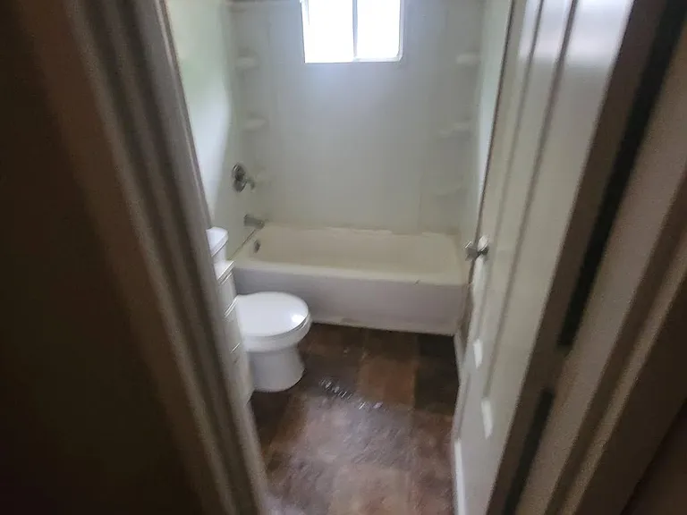 1124 Sheridan Ave #1 — Photo 2