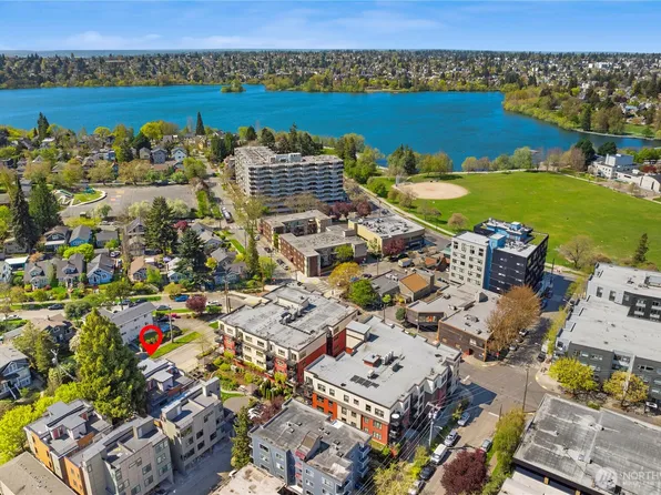 6546 C Latona Avenue NE, Seattle, WA 98115