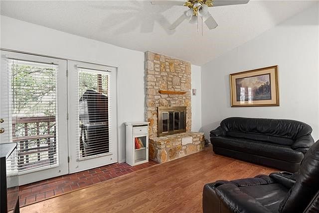 1st image of 6903 Deatonhill Dr APT 27