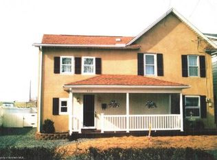 120 Jones St, Old Forge, PA 18518