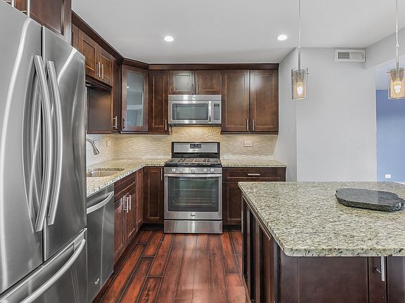 4th image of 11108 S 84th Ave APT 3B
