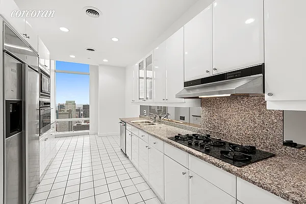 Rented by Corcoran | media 16