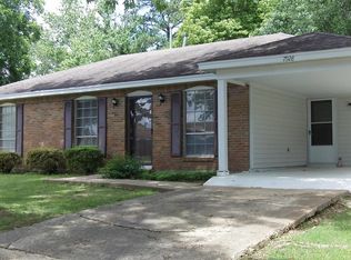 7928 Southaven Cir W, Southaven, MS 38671