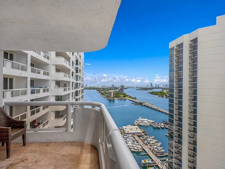 1717 N Bayshore Dr #27-ID1054123P — Photo 42