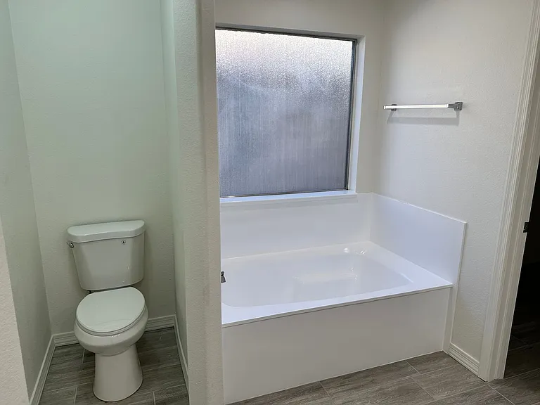1430 W Camino Ct — Photo 22