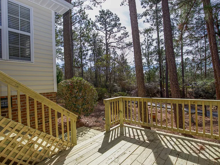 8 Moore Dr — Photo 49