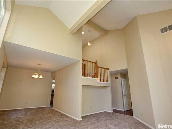 4th image of 8724 La Crosse Way
